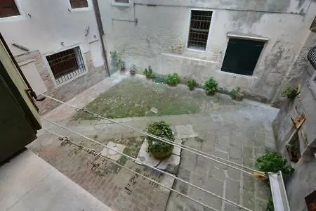 Ca' Correggio * Venecia